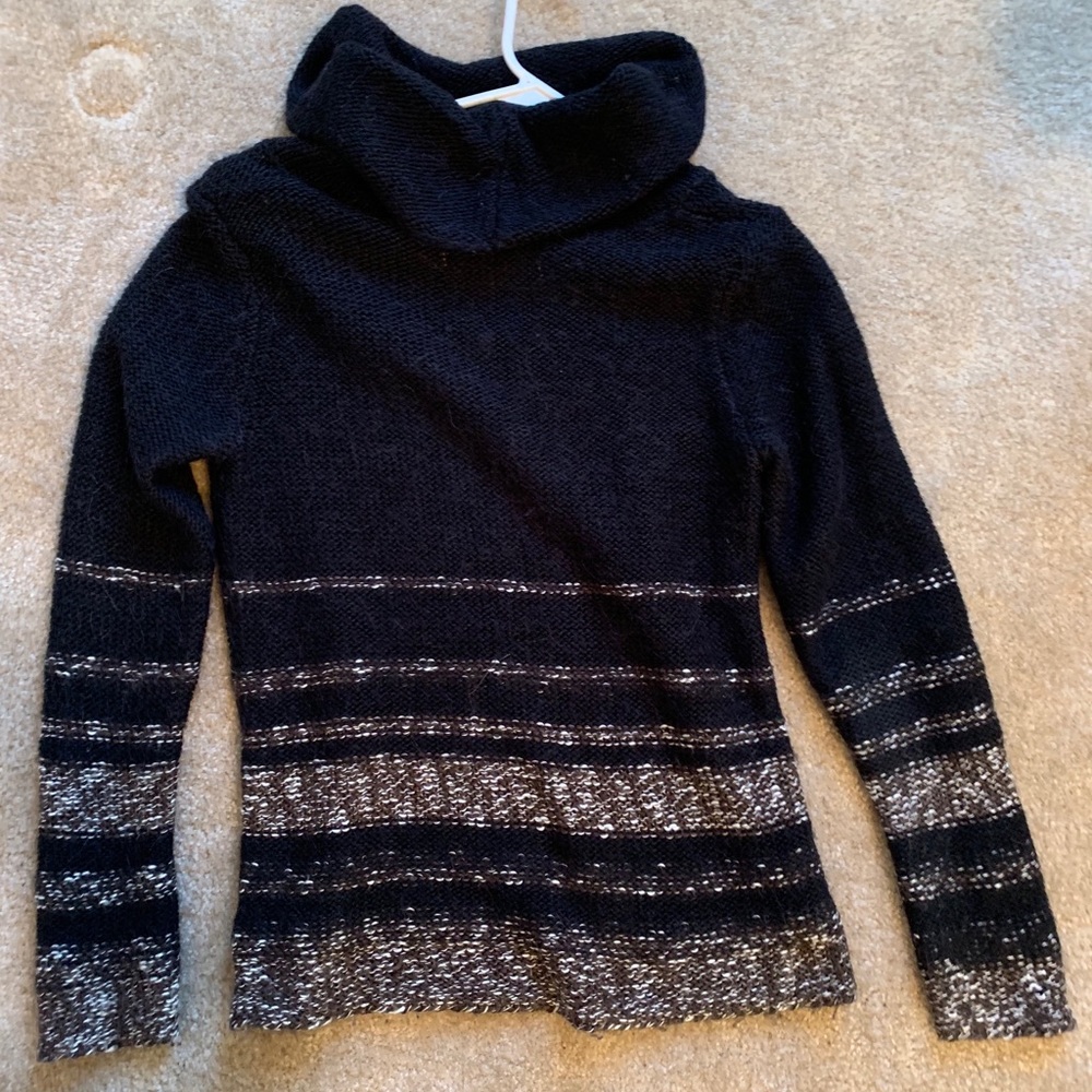 Loft sweater - Picture 3 of 3